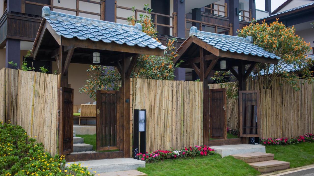 Howard Johnson Huashuiwan Hot Springs Resort Čcheng-tu Exteriér fotografie